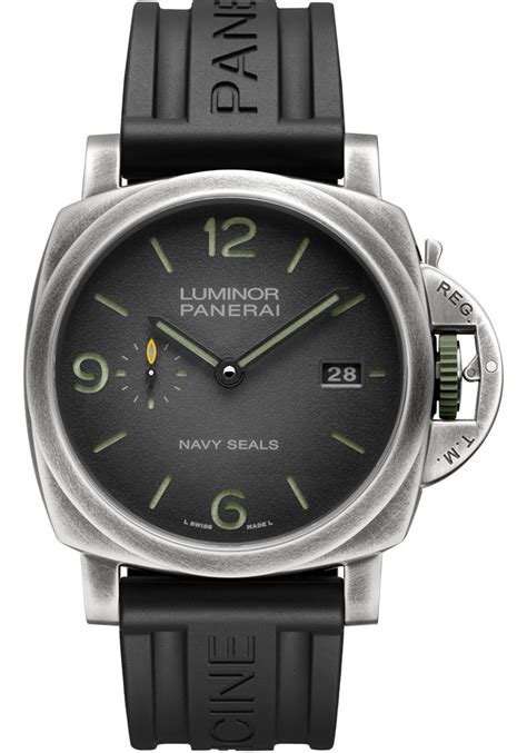 panerai luminor schnellwechsler|A Specialized Navy Dive Watch from the 1960s Has .